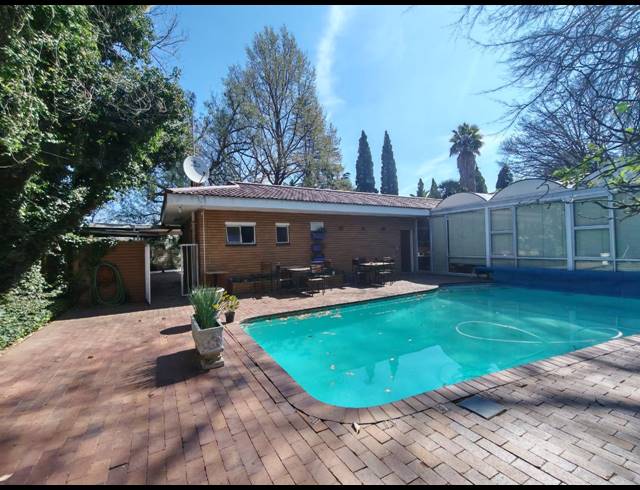 3 BEDROOM HOUSE FOR SALE IN THREE RIVERS PROPER